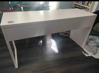 White desk