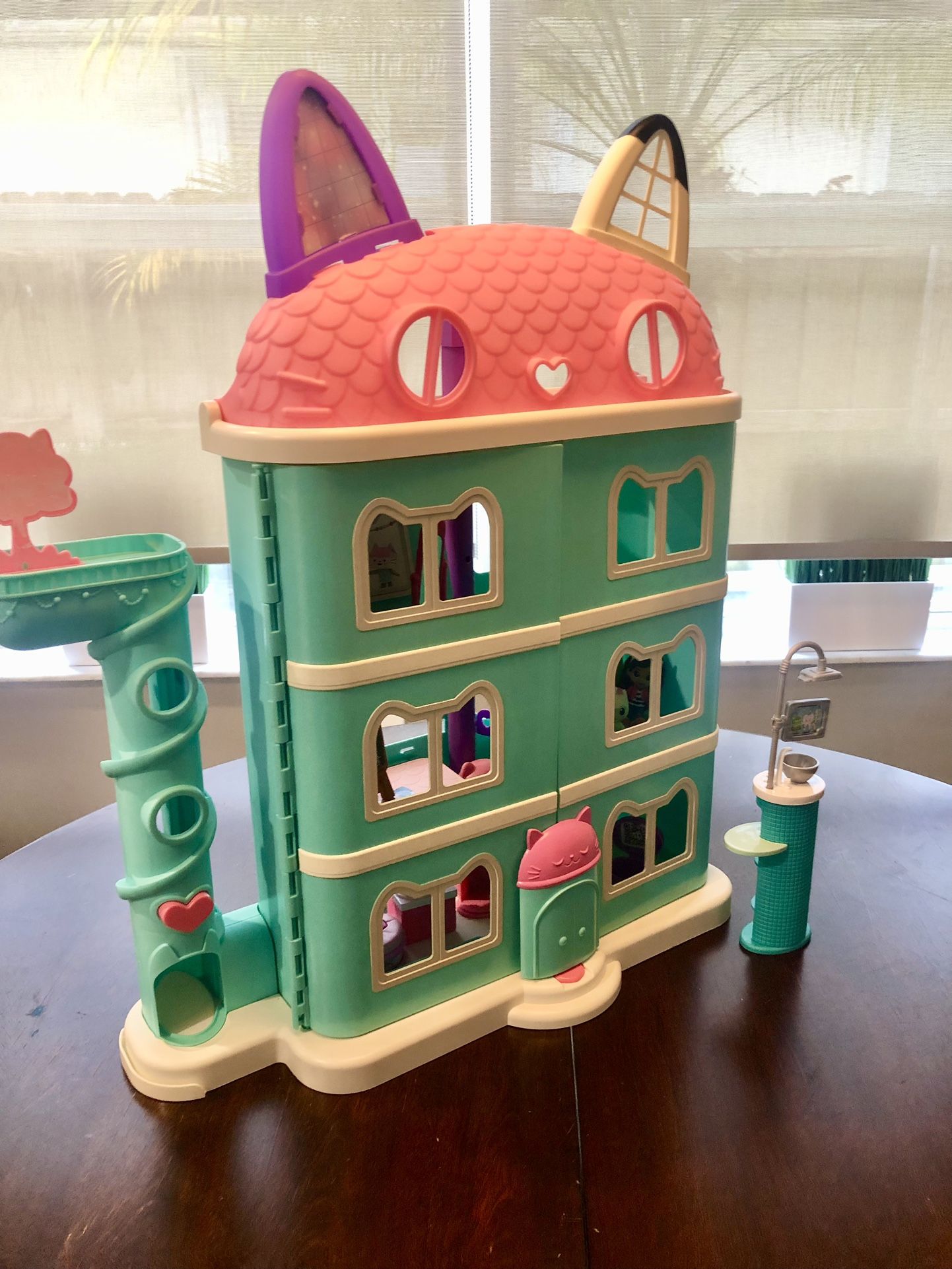 Gabby’s Doll House