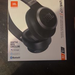 JBL Live 660 Headphones