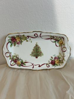 Royal Albert Country Roses Christmas Plate