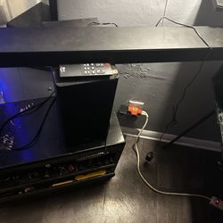 LG soundbar And Subwoofer 