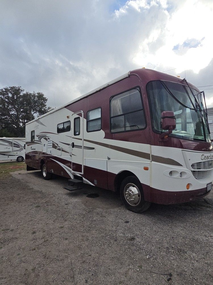 2006 Coachmen Aurora 3480DS