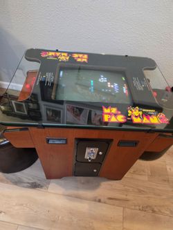 Cocktail Arcade michine