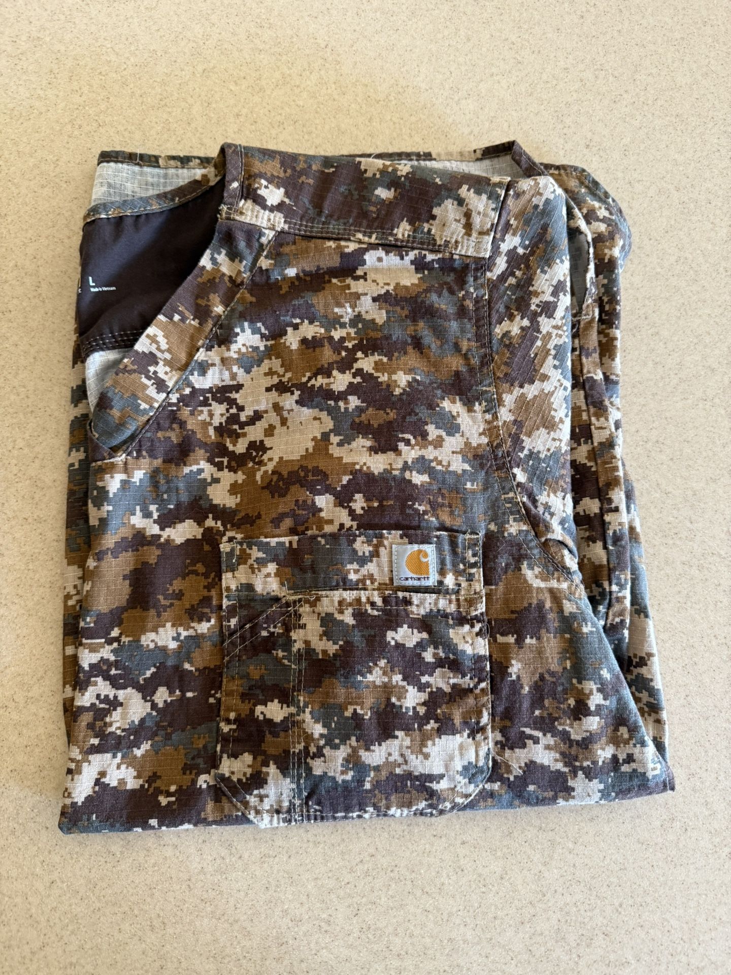 Men’s Carhartt Scrub Top — Digital Camp L