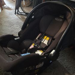 Graco Rear Facing Car Seat