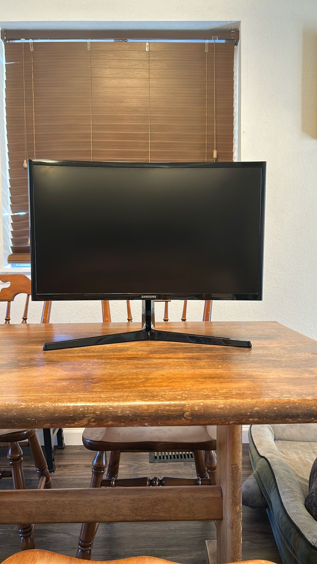 144hz 24” Curved Gaming Monitor