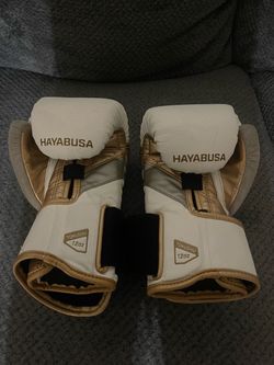 Hayabusa white and gold 12oz gloves