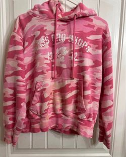 Ladies Pink Camo Hoodie. Med