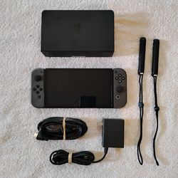 NINTENDO SWITCH OLED Version Complete In Excellent Condition