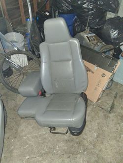 Seats from 2000 Ford ranger not a super cab