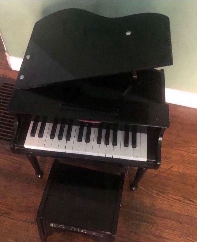 Melissa & Doug Kids Piano