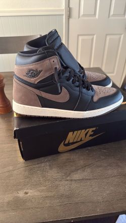 Jordan 1 Palomino $160