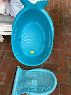 Infant bathtub