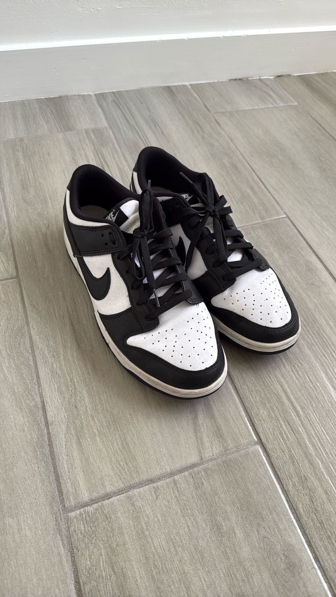Nike Dunk Low ‘Black White’