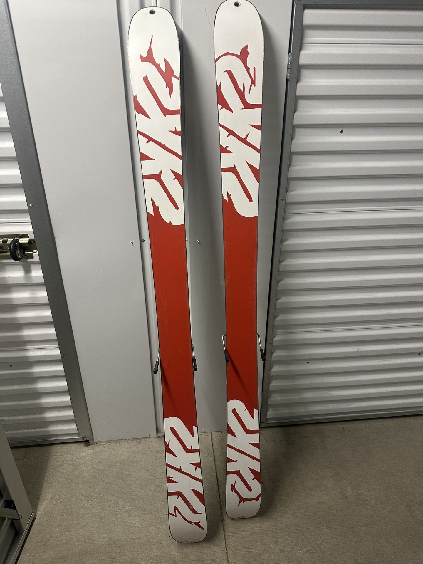K2 Shredditor 102s Skis