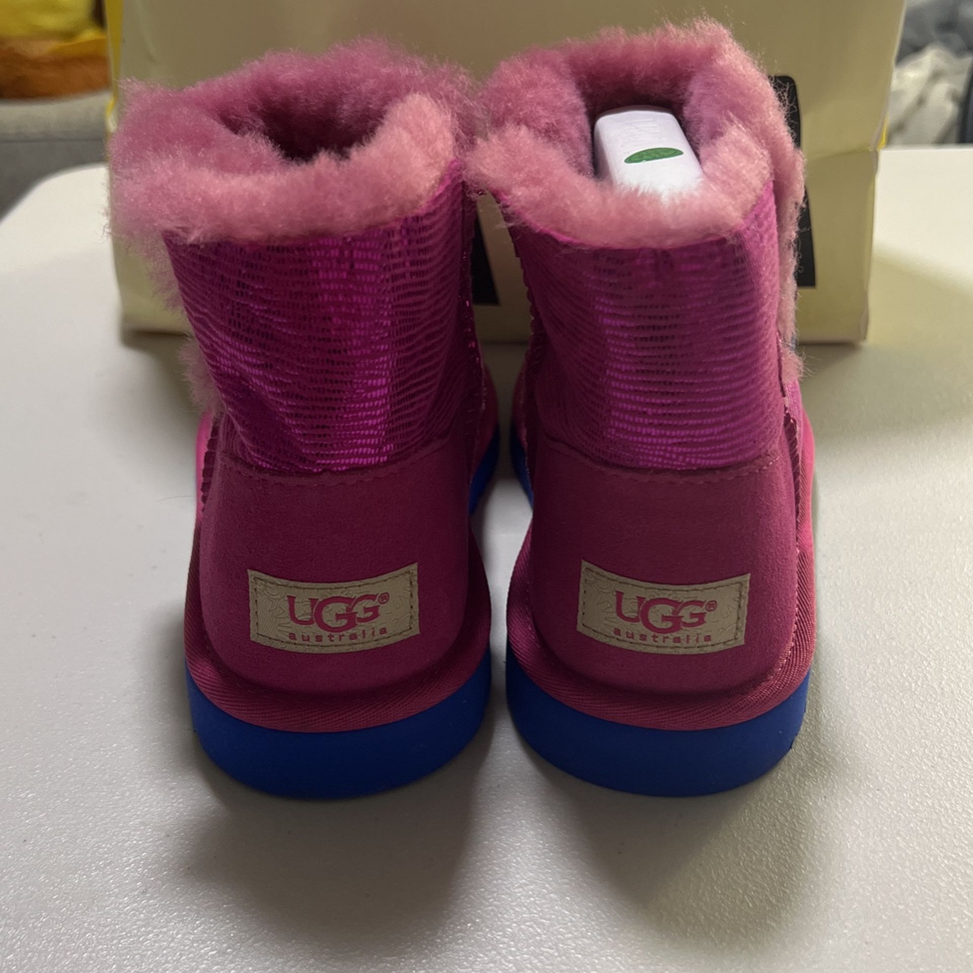 Ugg Short Shimmery Pink Boots Size 5 Women