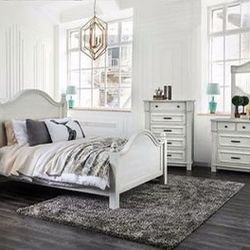 Brand New 4 PC Antique White Wood Bedroom Set