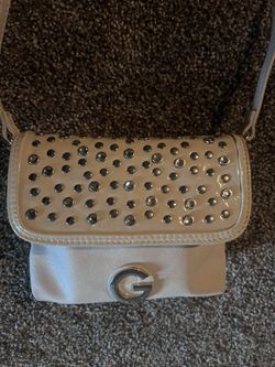 GUESS PURSE WITH SPARKLE 🎄