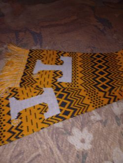 New Tennessee Scarf