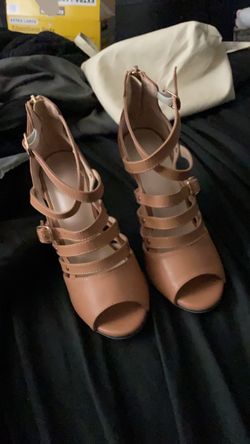 Heels Tan