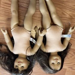 2 American Girl Dolls 