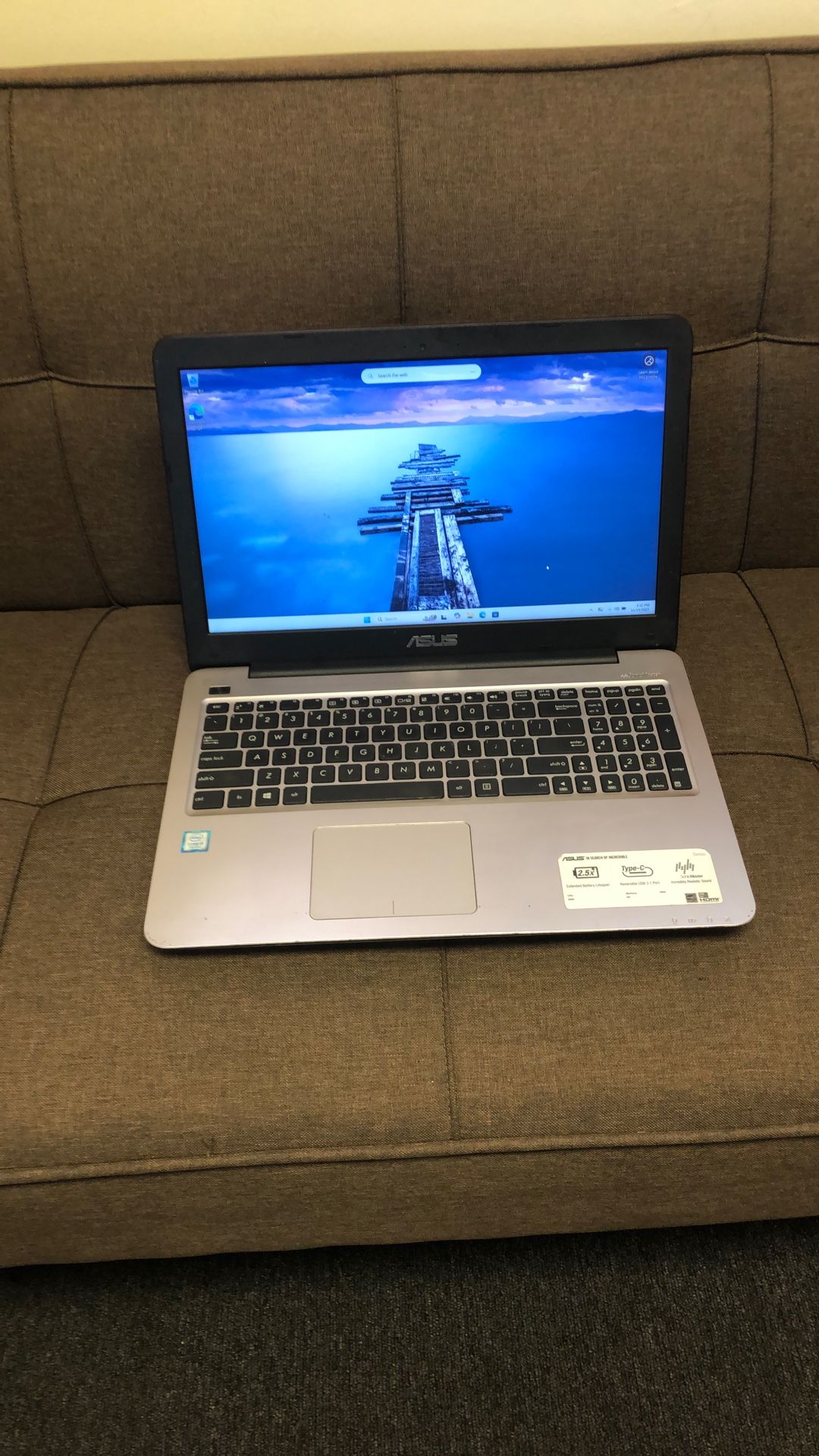 #7 ASUS F556U I5-7200U 8GB 240gb SSD Win11 Home 30 Day Warranty!!