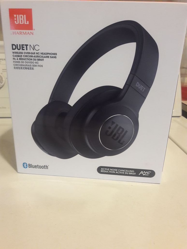 JBL Duet NC wireless headphones