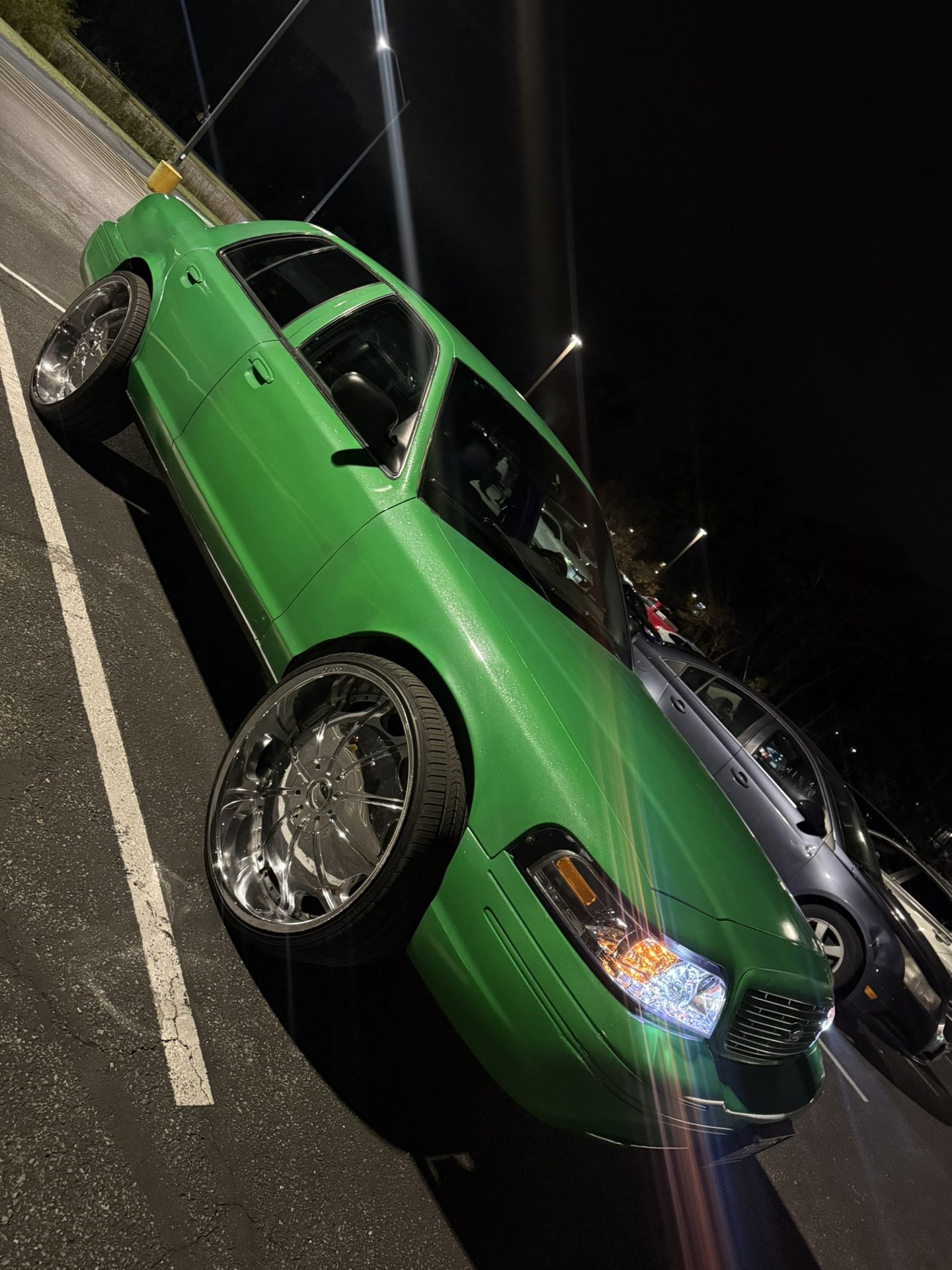 2004 Ford Crown Victoria