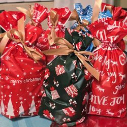 STOCKING STUFFER GOODIE BAGS 