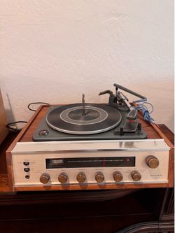 Bogen MSR-1 Vinyl Player w/ Speakers INCLUDED
