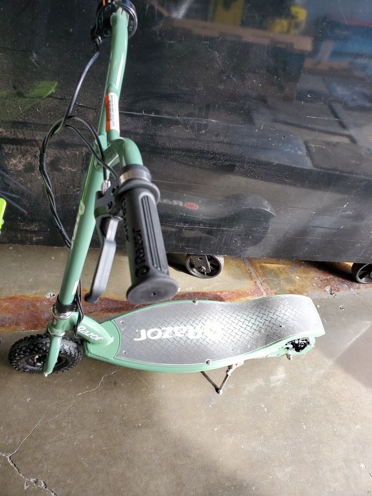 Razor RX200 Electric Off-Road Scooter Heavy duty