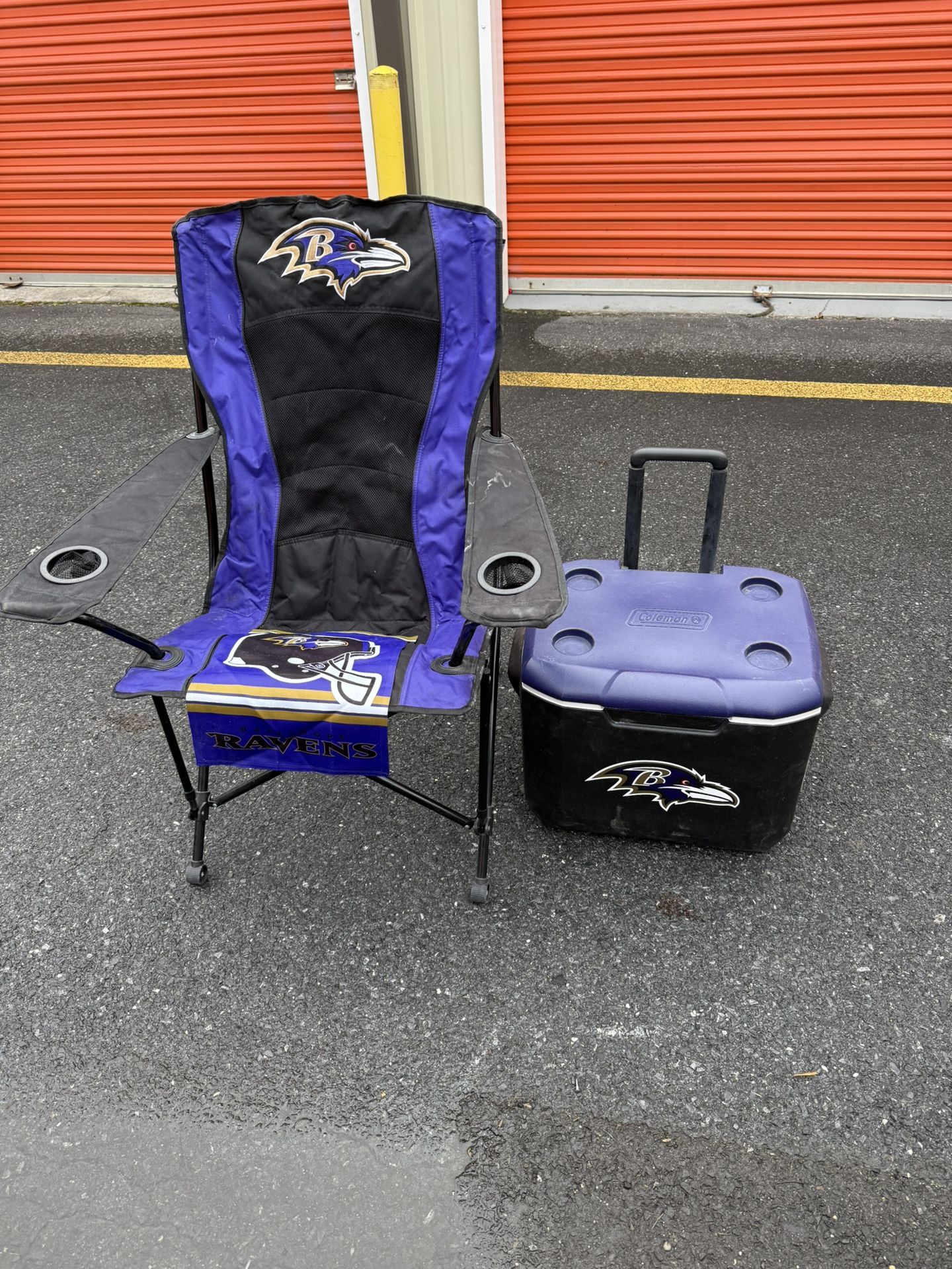 RAVENS SEAT AND COOLER 60quarts