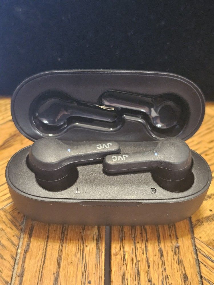 JVC Gummy True Wireless Earbuds - Black