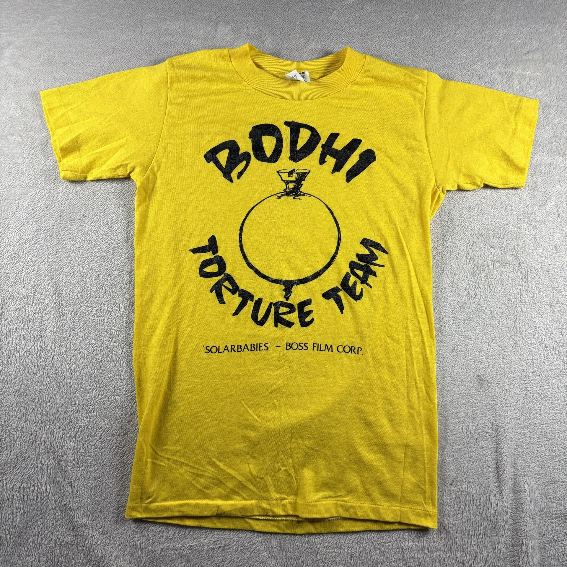 Vintage 80s 1985 Solarbabies cast & Crew Men’s Size S Yellow T Shirt USA#1366