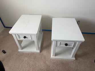 End table