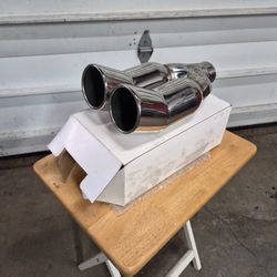 Dual Exhaust Tip