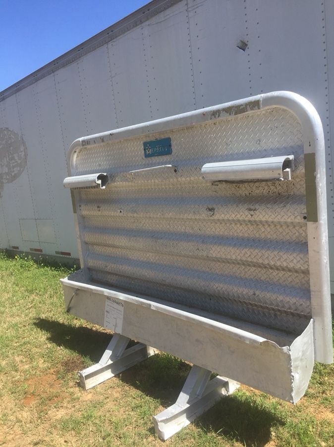 Headache rack for semi truck
