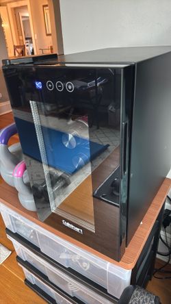 Cuisinart Wine Fridge