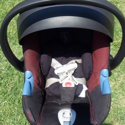 baby carrier