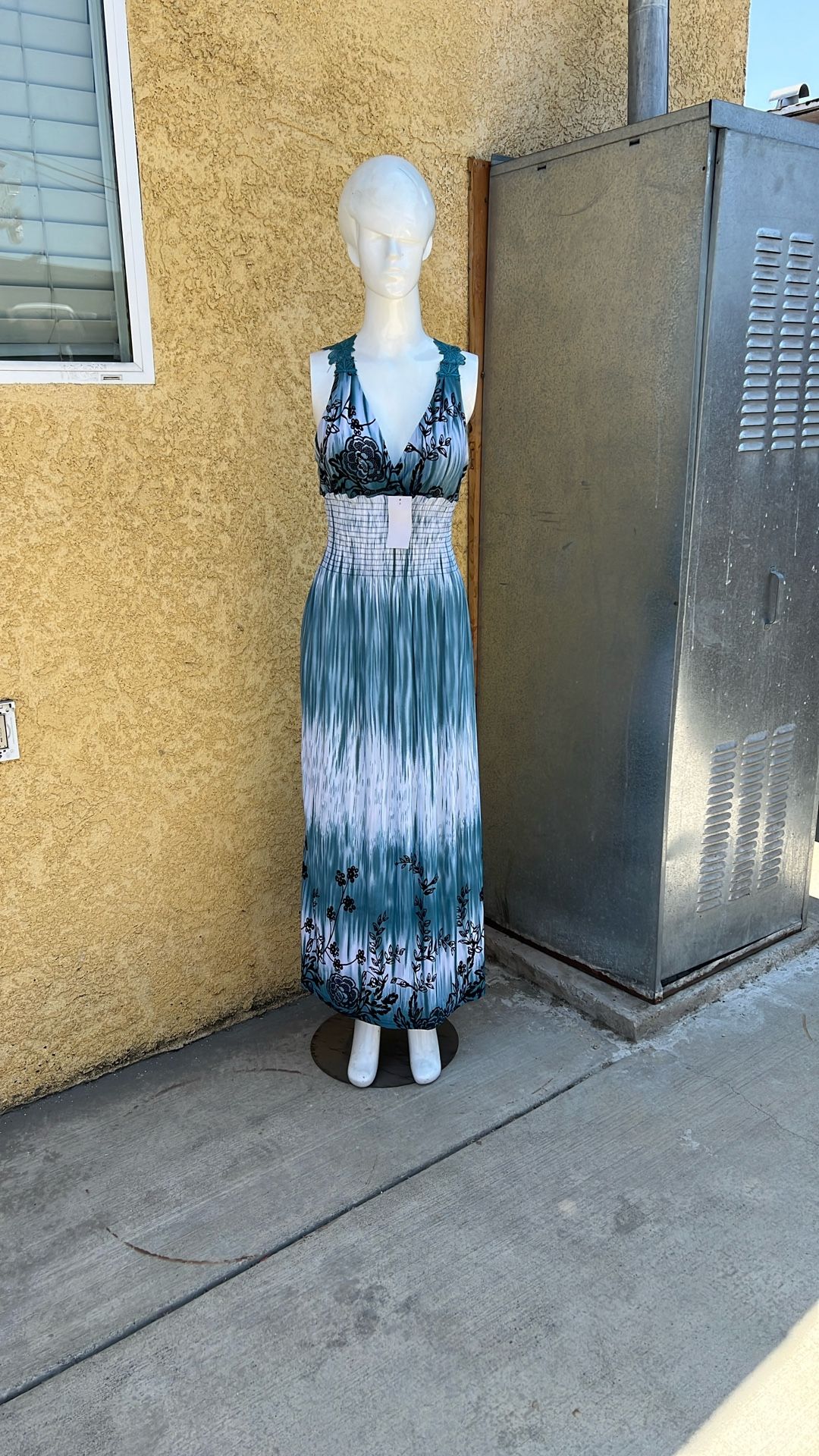 Dress 👗 Size Medium 10 Dollars