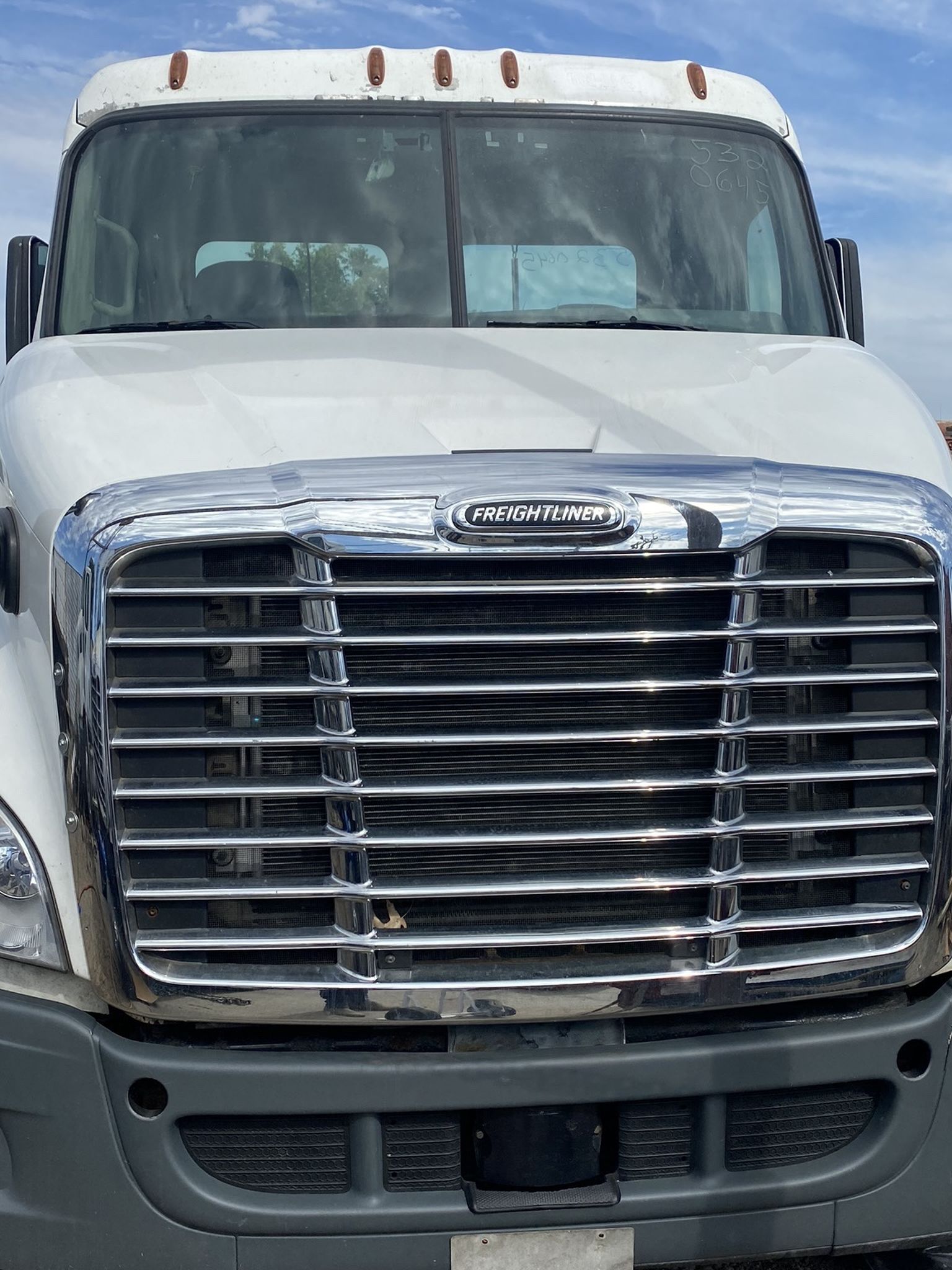 2011 freightliner DD13