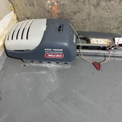 Garage Door Opener 
