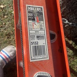 Keller Heavy Duty KPro 32' Type IA Fiberglass Extension Ladder - 300 lb. Max