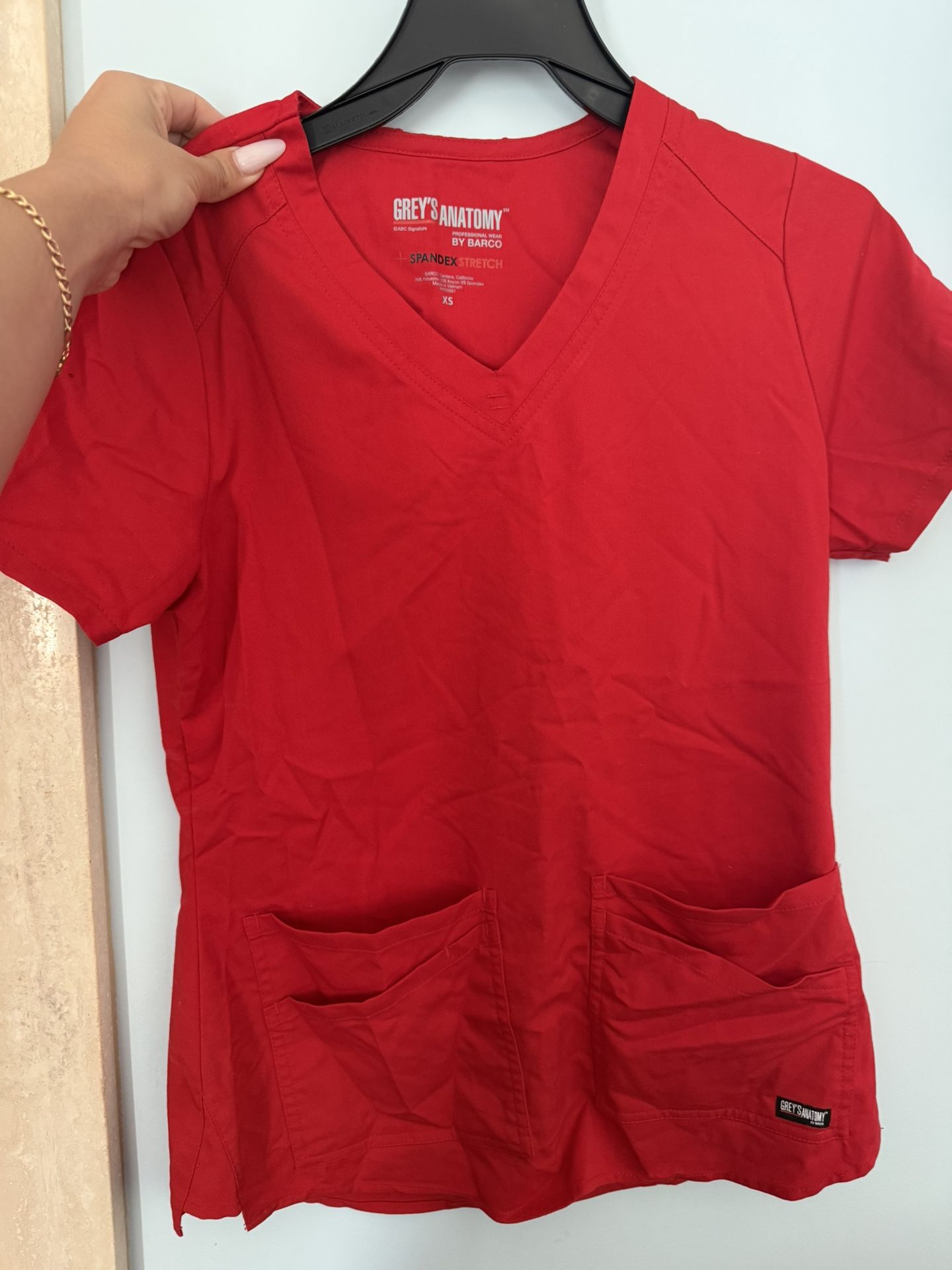 Greys Anatomy Size XS Scrub Set Red. Professional wear by Barco.