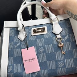 Miss independent tote