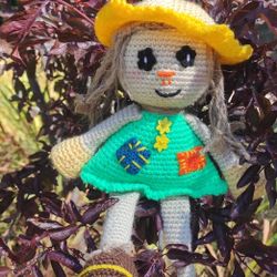 Scarecrow Crochet Doll 