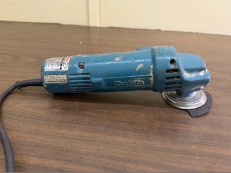 Makita N9514B Corded 4" Disc Angle Grinder