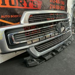 FORD F150 GRILLE 2018-2020 LIMITED OEM