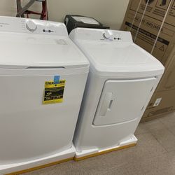 New In Box Washer Set 