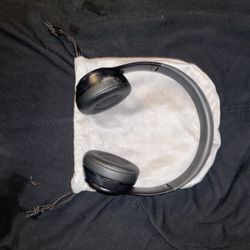 Beats Solo 3-Bluetooth Headphones